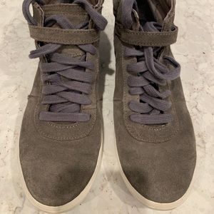 Camper high sneakers